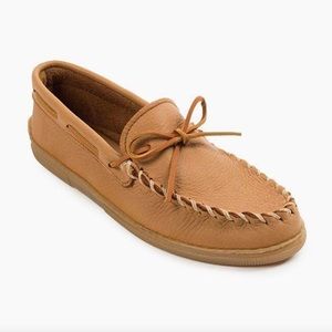 EUC Minnetonka Moosehead Classic Men’s Moccasins